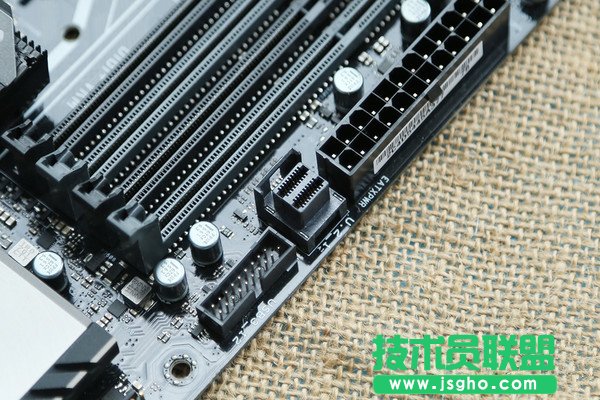 華碩Z270-WS怎么樣 華碩Z270-WS全面評(píng)測(cè)